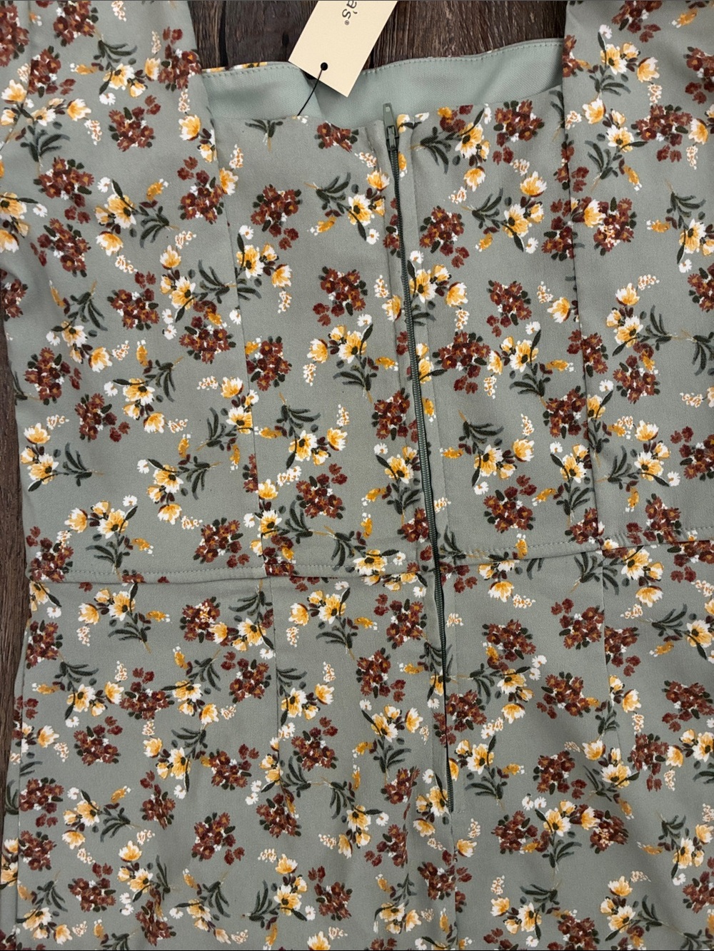 NWT Cottagecore Ditsy Floral Mini Dress - Sage Green & Yellow xl - Picture 5 of 7